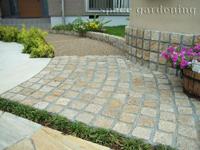 アプローチ 石貼り ピンコロ アプローチ 石貼り ピンコロ