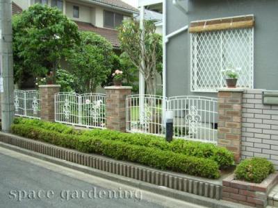 角柱 レンガ 鋳物フェンス 角柱 レンガ 鋳物フェンス