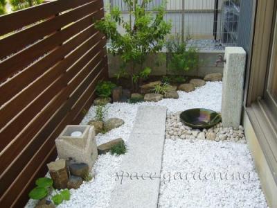 坪庭 和風 白玉砂利 坪庭 和風 白玉砂利