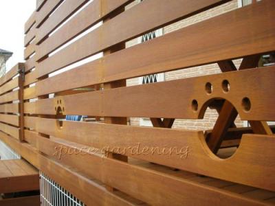 ウッドデッキ 愛犬用 窓 ウッドデッキ 愛犬用 窓