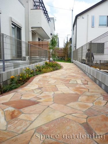 アプローチ 石貼り パラストーン 乱形 アプローチ 石貼り パラストーン 乱形