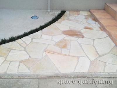 アプローチ 石貼り 目地 タマリュウ アプローチ 石貼り 目地 タマリュウ