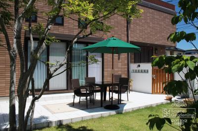 庭 タイルテラス 庭 タイルテラス