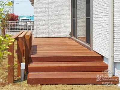 ウッドデッキ ウッドデッキ