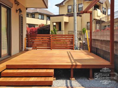 ウッドデッキ ウッドデッキ