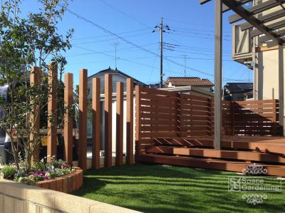 ウッドデッキ ウッドデッキ