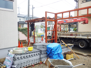 外構・庭の工事レポート・鉄骨組み工事
